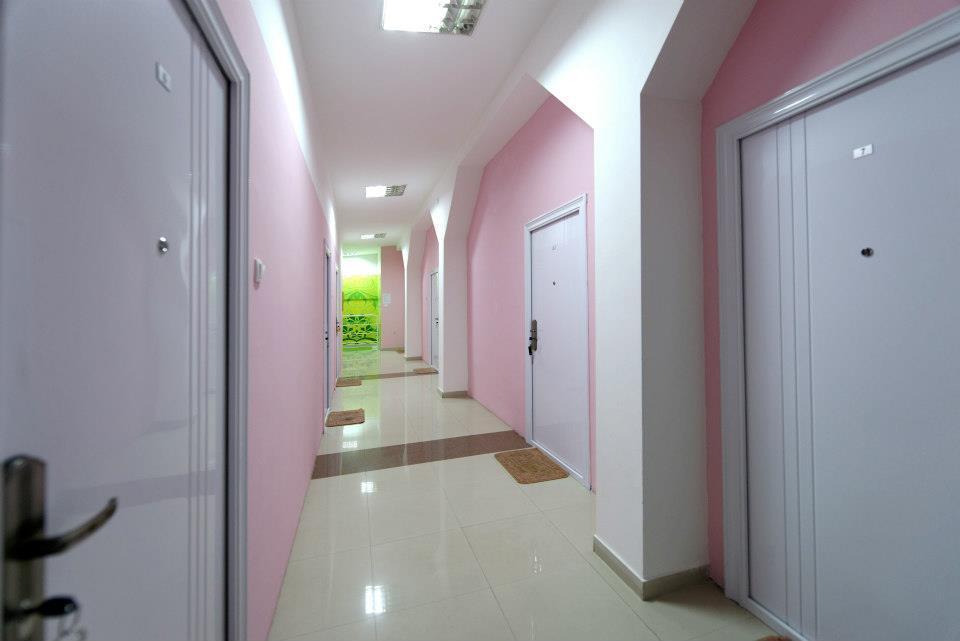 Hostel Paparazzo & Apartmens Kikinda Exterior foto