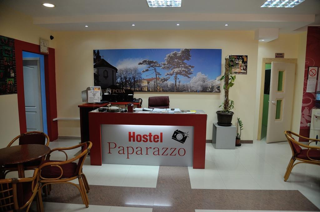 Hostel Paparazzo & Apartmens Kikinda Habitación foto